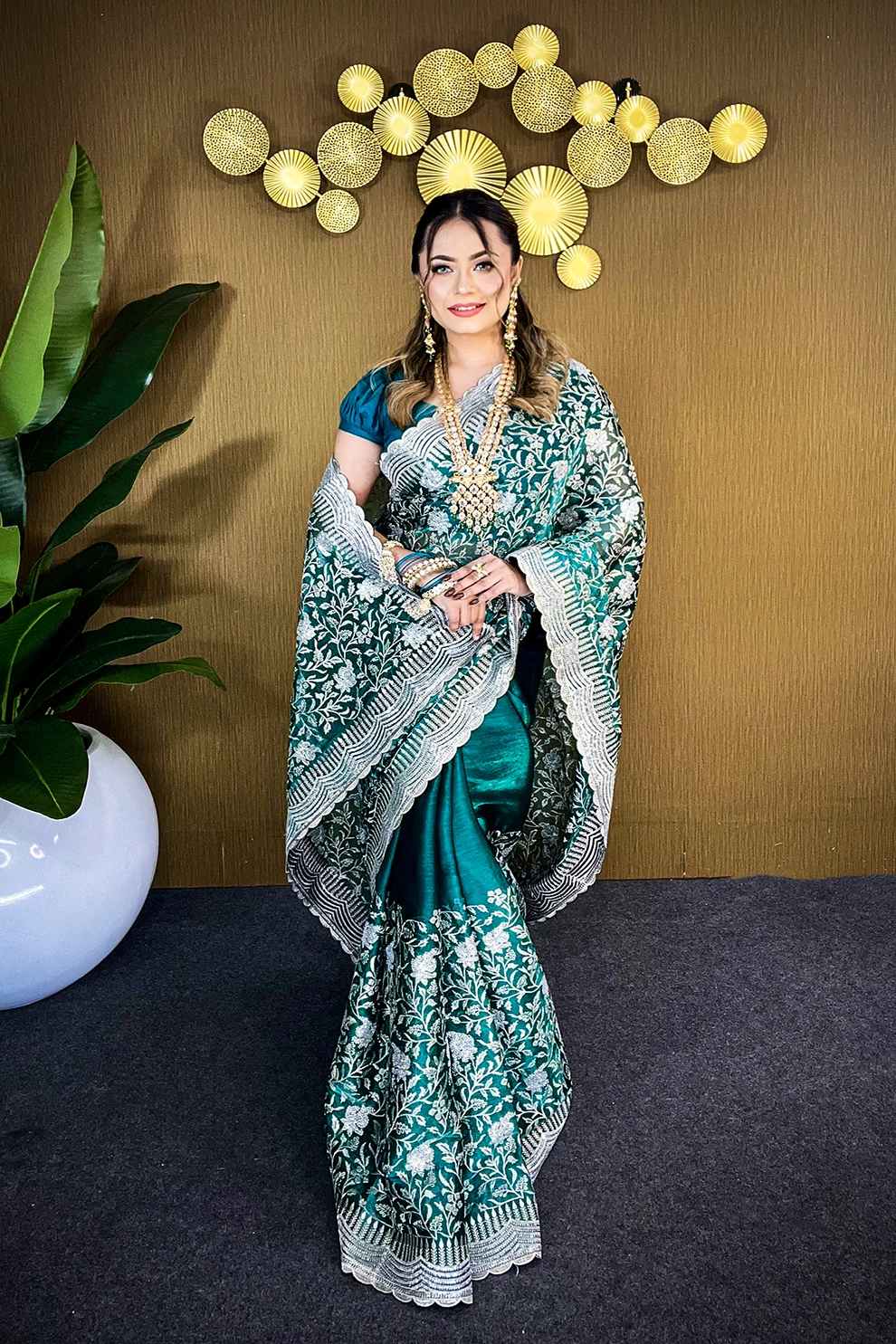 Forest Green Silver Grace – Premium High Grade Stone Saree ✨